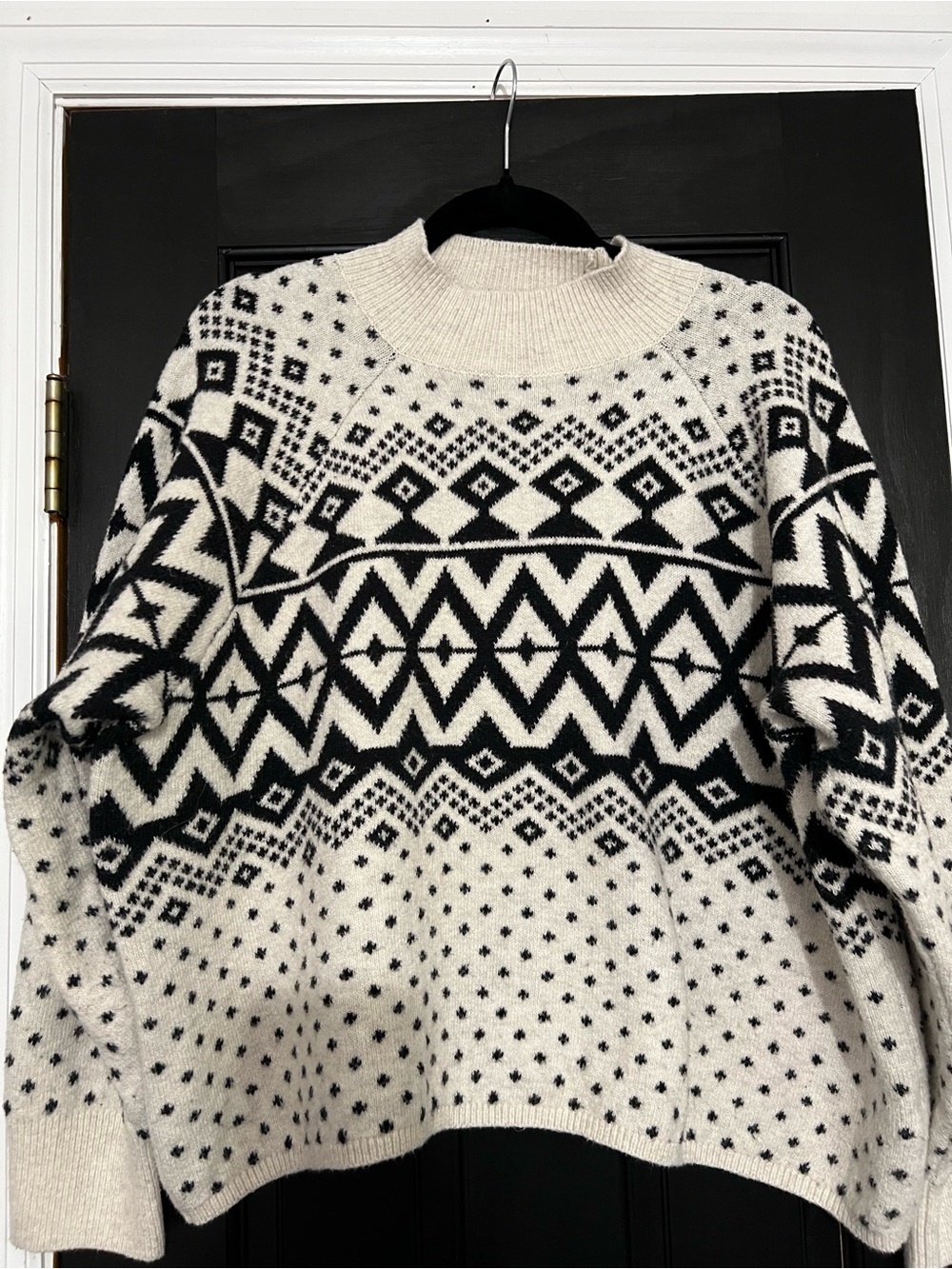 Old Navy Womens Cream & Black Nordic Pattern Mock Neck Sweater